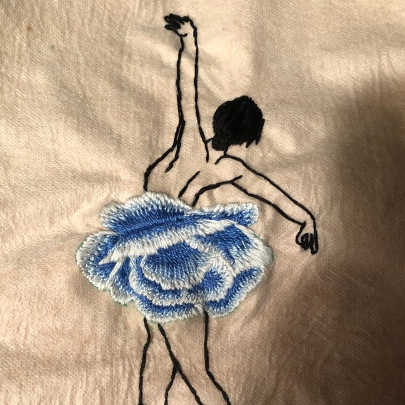 Meet your Posher, Emily - Picture 1 of 1